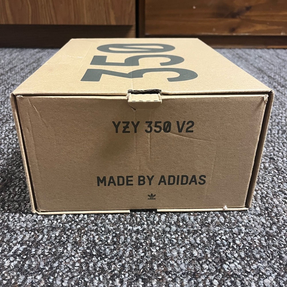 Adidas Yeezy Boost 350 V2 in Cream and Gray - Picture 7 of 9